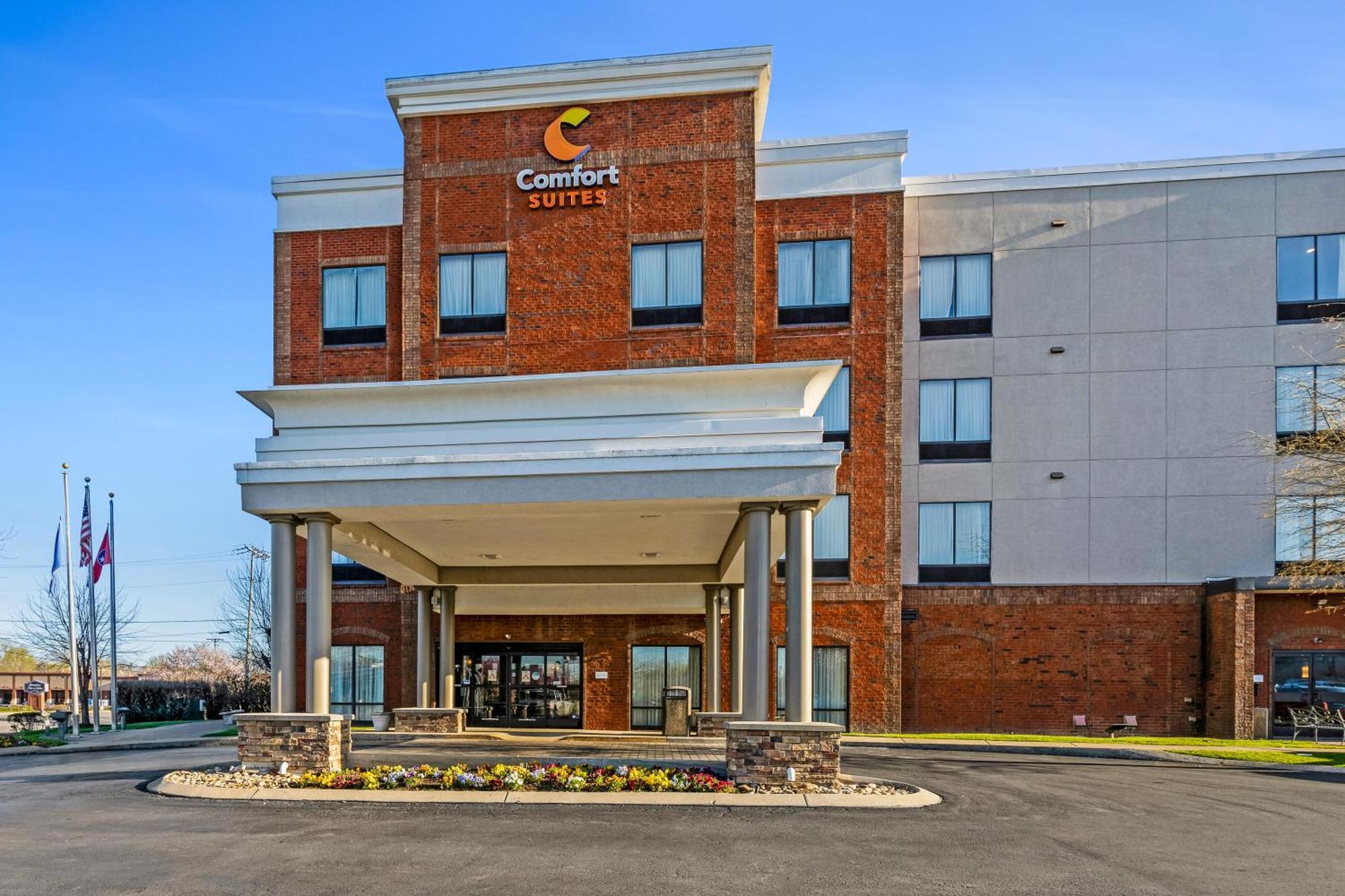 Comfort Suites Murfreesboro Exterior photo