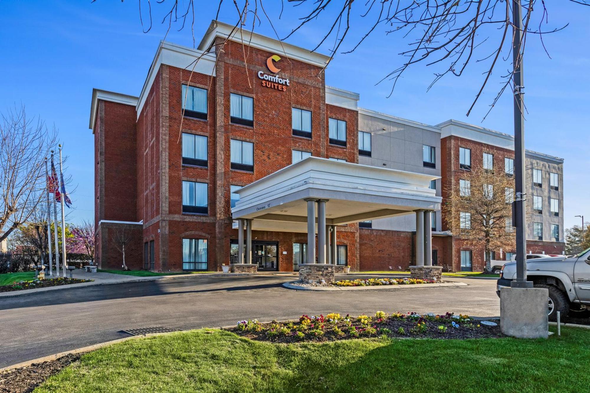 Comfort Suites Murfreesboro Exterior photo